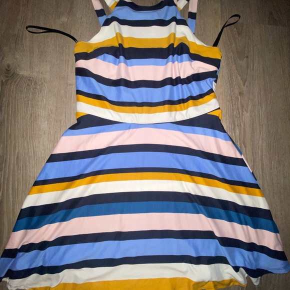 IZ Byer Halter Above The Knee Striped dress size XL (junior) - Picture 2 of 9
